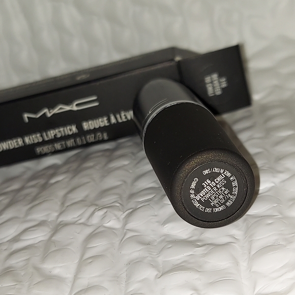 MAC Cosmetics Powder Kiss lipstick 316 Devoted to Chili Warm Brick Red - Picture 3 of 12